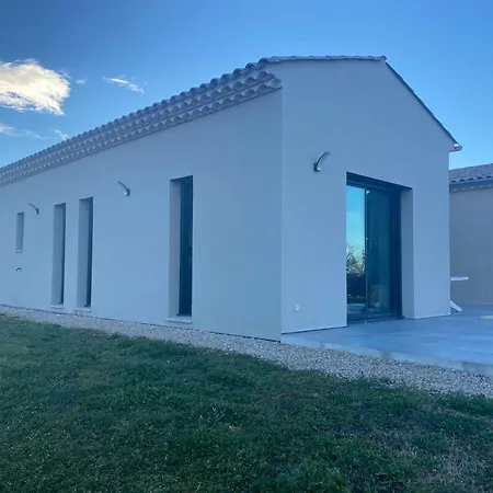 Maison Drome Provencale Avec Vue Acces Pmr Et Piscine Hors Sol 빌라