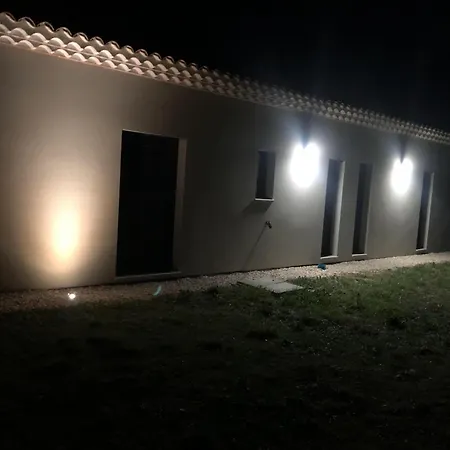 빌라 Maison Drome Provencale Avec Vue Acces Pmr Et Piscine Hors Sol Vinsobres