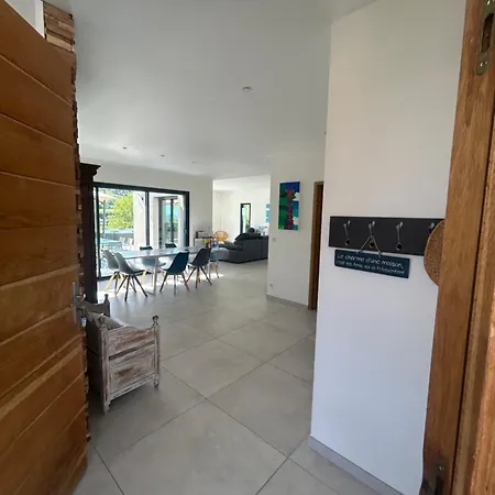 Maison Drome Provencale Avec Vue Acces Pmr Et Piscine Hors Sol